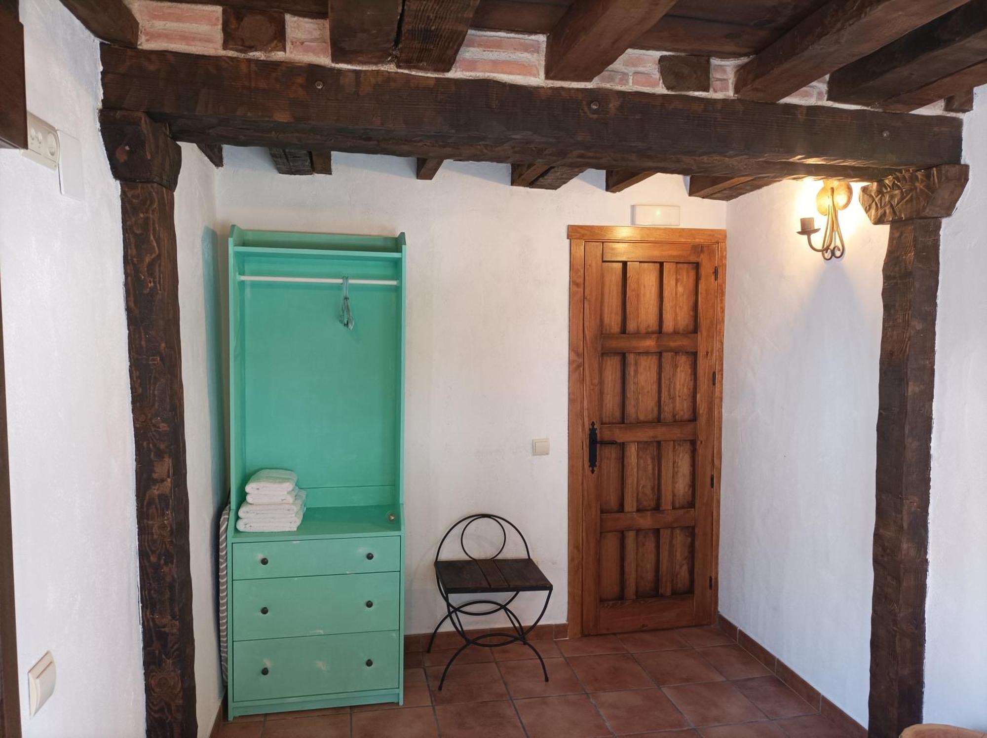 Casa Abuelo Cani Arenas de San Pedro Esterno foto